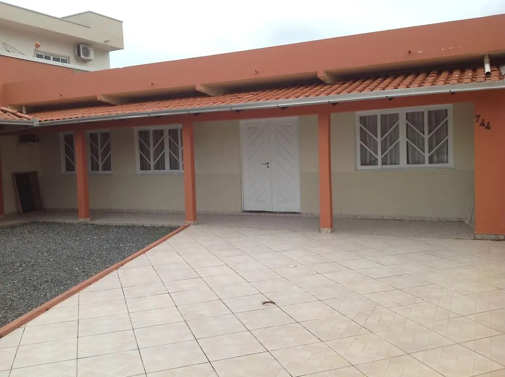 Villa Casa Em Bombinhas Zimbros 0*,  Brasil